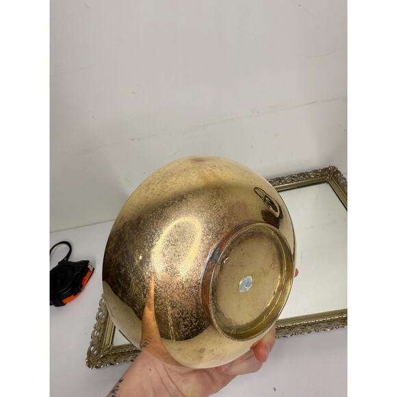 Vintage Solid Brass Pedestal Bowl , Trinket box , Made in India , Brass Planter - Picture 5 of 10